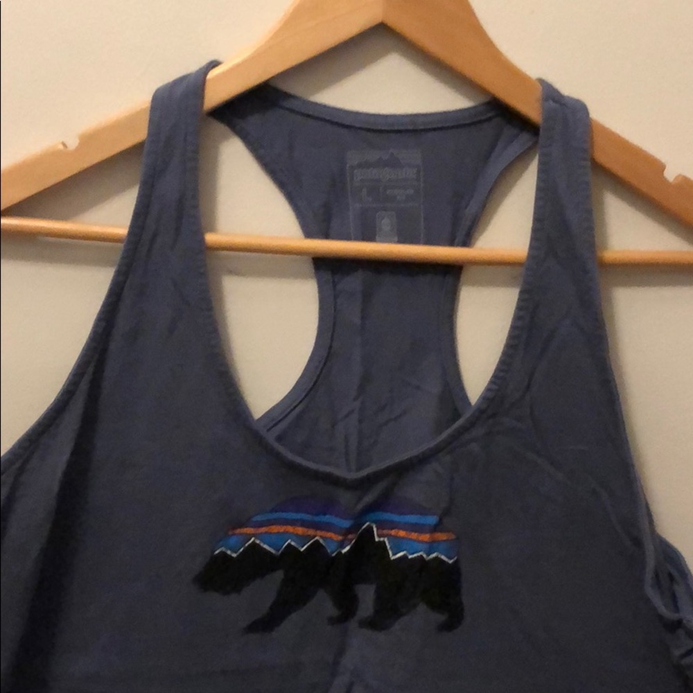 Patagonia dark blue tank with bear print